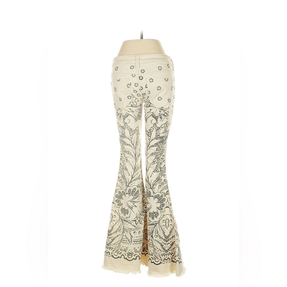 Free People Bali cream printed super flare jeans - Picture 3 of 9